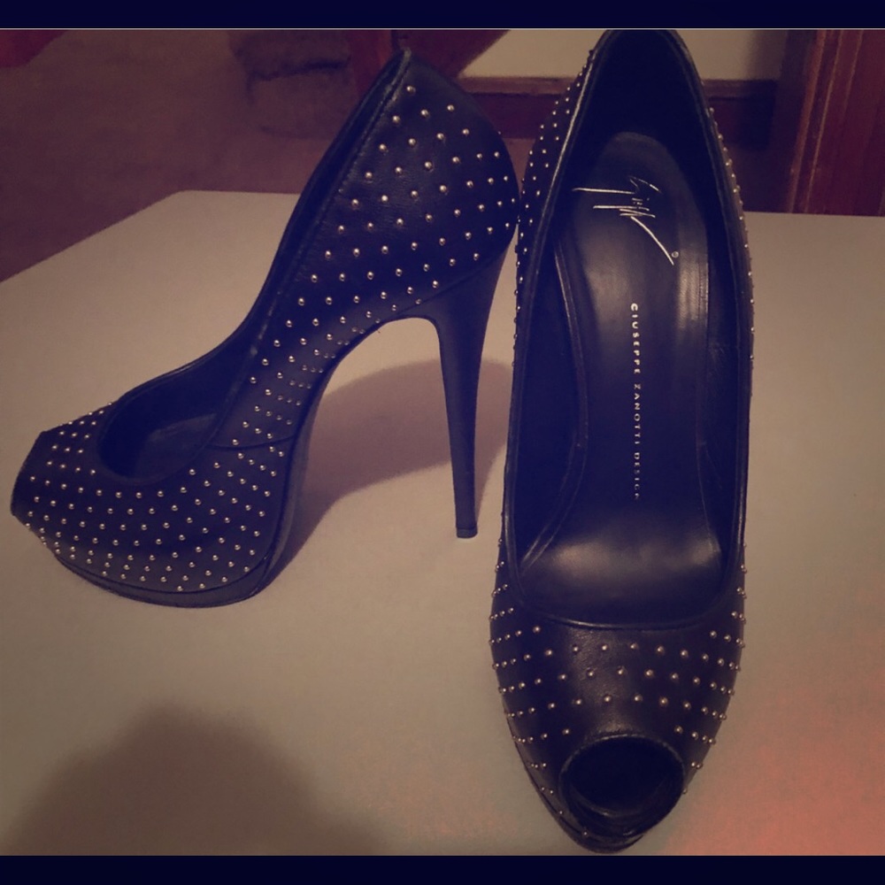 Authentic Giuseppe Zanotti’s!